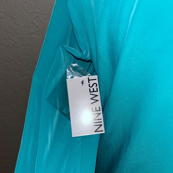 Women's Nine West Drapey Button Down Shirt - Picture 6 of 9